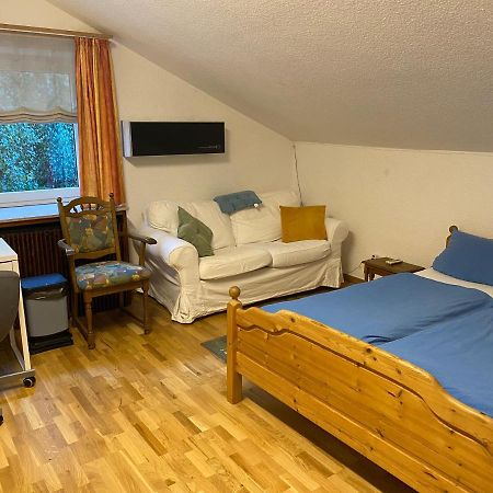 Gemuetliches Zimmer Mit Grossem Bad Recklinghausen Exterior photo